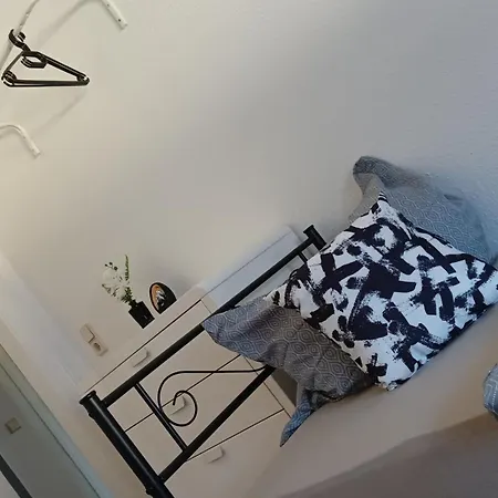 Stellas Monteurwohnungen 아파트 *