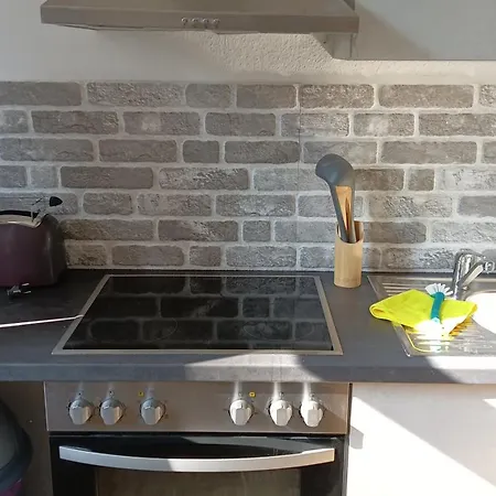 Stellas Monteurwohnungen 크림미트샤우